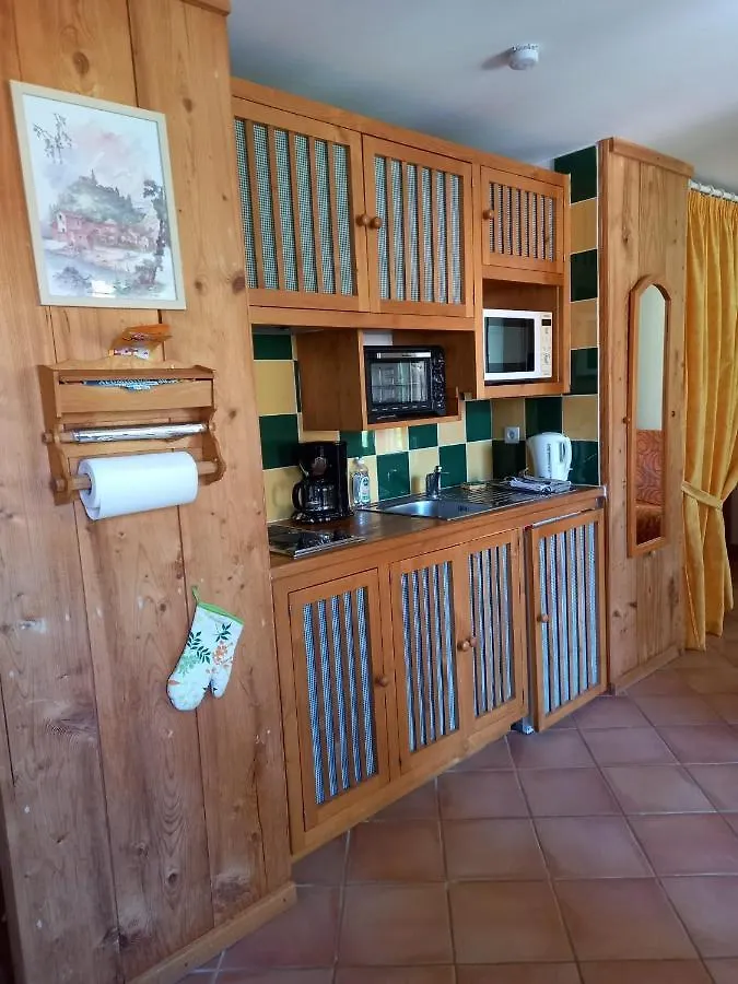Holiday home L'Etoile Du Berger Villa Calmels-et-le-Viala